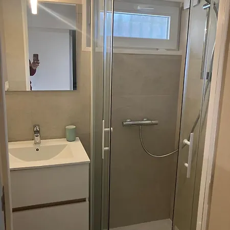 Petite Avec Sdb Partagée Séjour chez l'habitant Angers